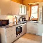 Gemuetliches Mit Kamin & Terrasse In Waldrandlage بيت للعطل هاسلفيلد