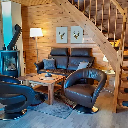 Gemuetliches Mit Kamin & Terrasse In Waldrandlage