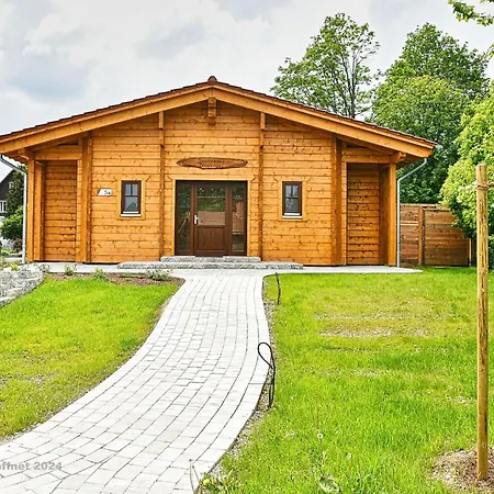 Gemuetliches Mit Kamin & Terrasse In Waldrandlage