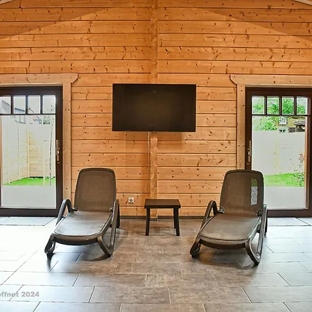 Gemuetliches Mit Kamin & Terrasse In Waldrandlage